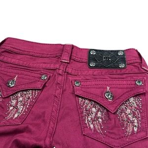 Miss Me Jeans in Color RASPBERRY
